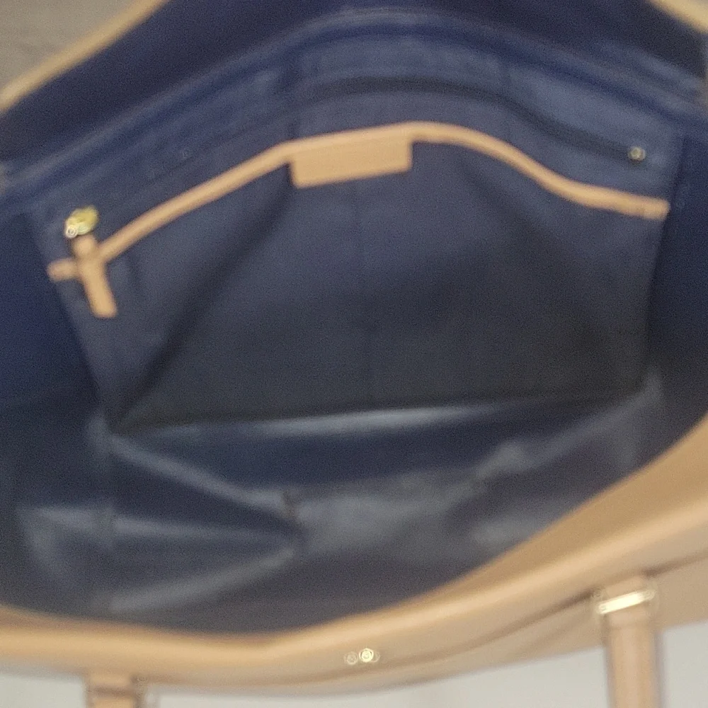 Tory Burch Tan Leather Tote Bag with Shoulder Straps